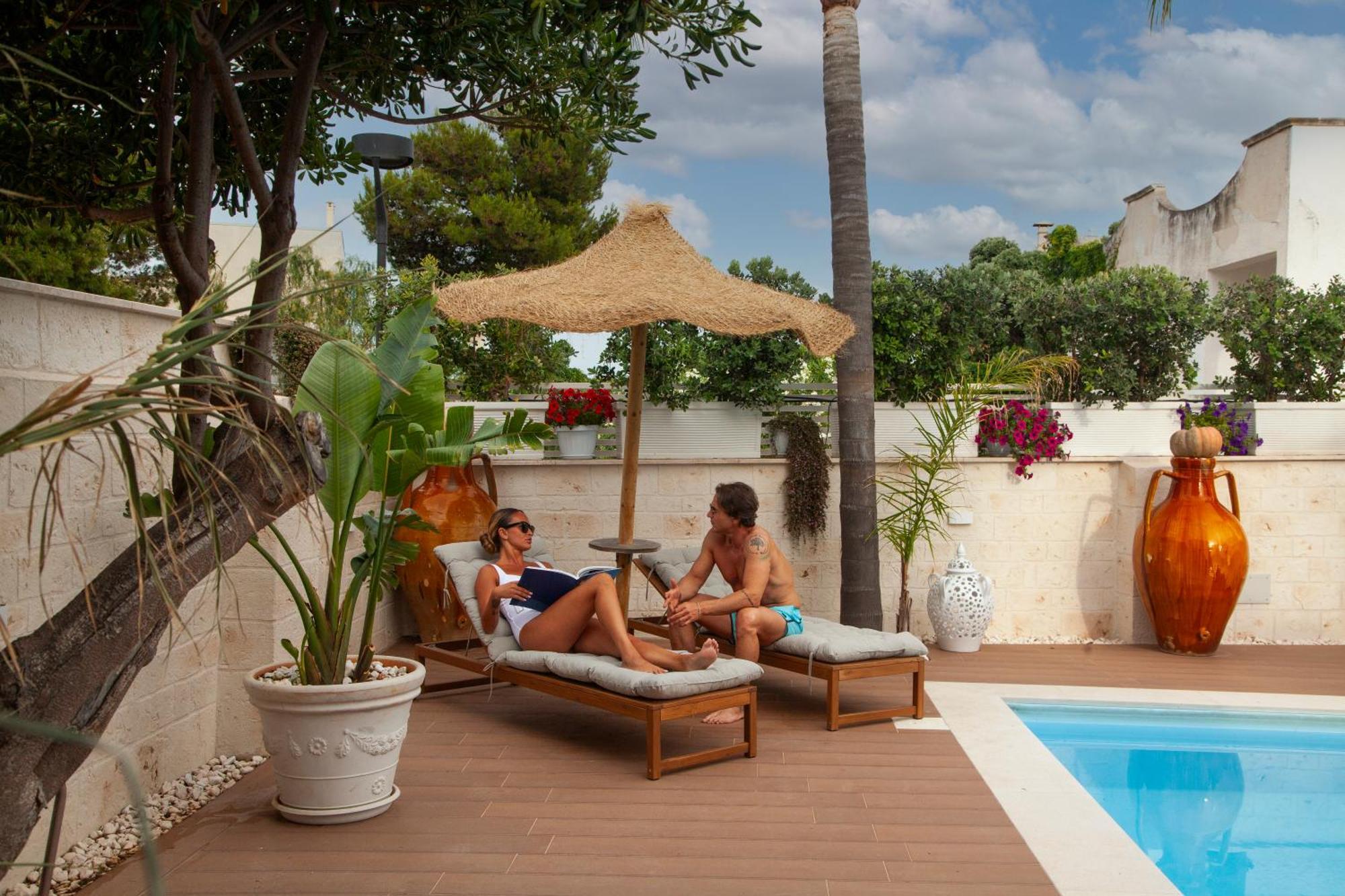 Dimora Nesea Bed & Breakfast Cozze Bagian luar foto